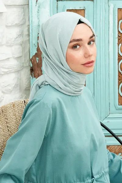 Madame Polo Jacquard Cotton Shawl Botanical Pattern - Turquoise Blue