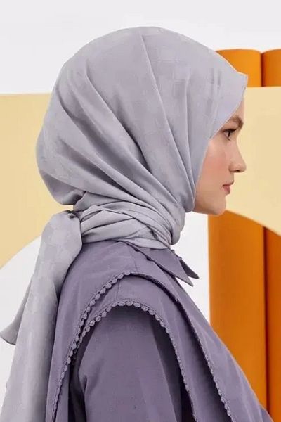 Madame Polo Feyza Hakimemez Silky Jacquard Lara Shawl Checkerboard Pattern - Gray