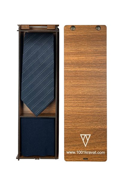 1001 Kravat Men's Gift Set with Wooden Box, Navy Blue Silk Tie and Bamboo Socks