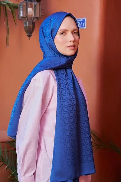 Madame Polo Συλλογή Indigo Timeless με μοτίβο τριφυλλιού
