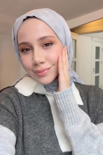 Madame Polo Feyza Hakimemez Silky Jacquard Lara Shawl Checkerboard Pattern - Gray