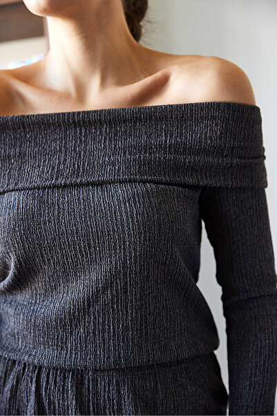 Bianco Lucci Women's Madonna Collar Bottom Top Pants Suit 2395 60751005