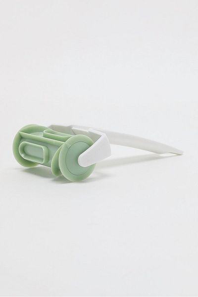 Tchibo Croissant Roller, Green And White