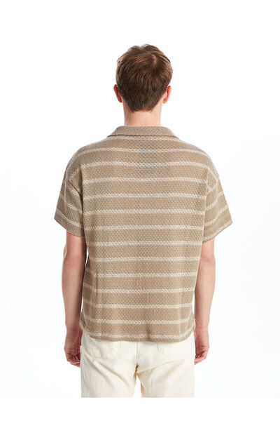 LC Waikiki Ανδρικό πουκάμισο με κοντό μανίκι με κανονική εφαρμογή