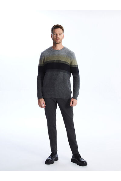 LC Waikiki Crew nyakú, hosszú ujjú színes blokk férfi kötöttáru pulóver