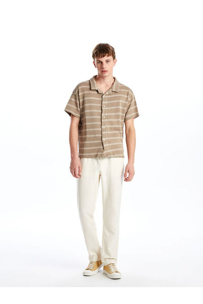 LC Waikiki Ανδρικό πουκάμισο με κοντό μανίκι με κανονική εφαρμογή