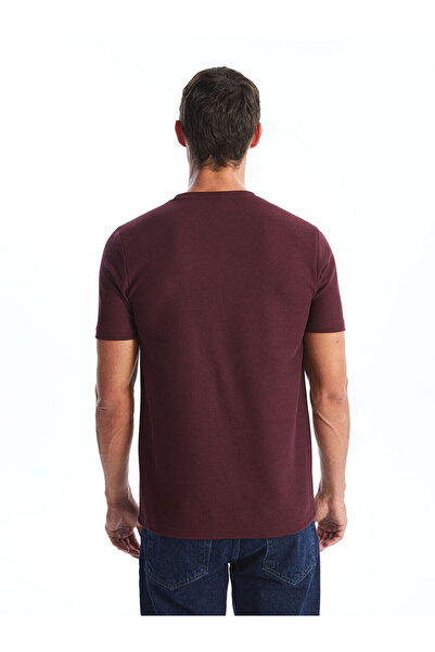 LC Waikiki Ανδρικό κοντομάνικο μπλουζάκι με λαιμόκοψη