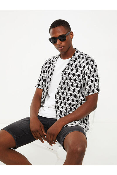 LC Waikiki Ανδρικό πουκάμισο με κοντό μανίκι με κανονική εφαρμογή βισκόζης