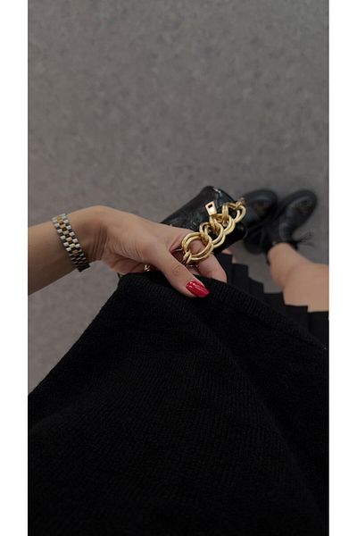 HAZELANNA Black Crop Knitwear