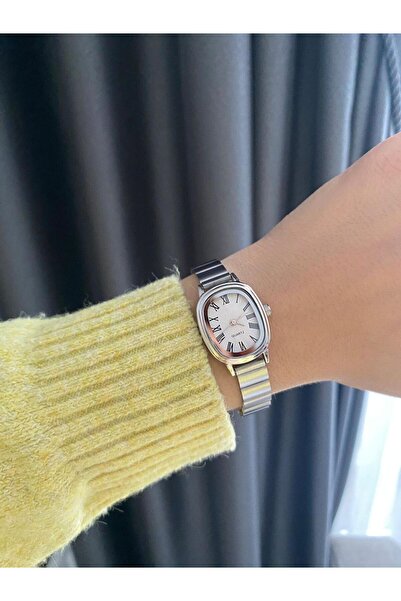 DARK BLANC Br £da Model Minimal Oval Case Wristwatch