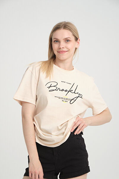 Superlife Γυναικείο μπλουζάκι με λαιμόκοψη Oversize SPR24TSk110