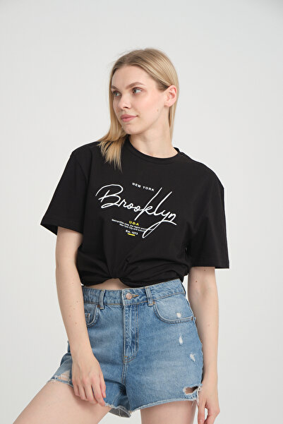 Superlife Γυναικείο μπλουζάκι με λαιμόκοψη Oversize SPR24TSk110