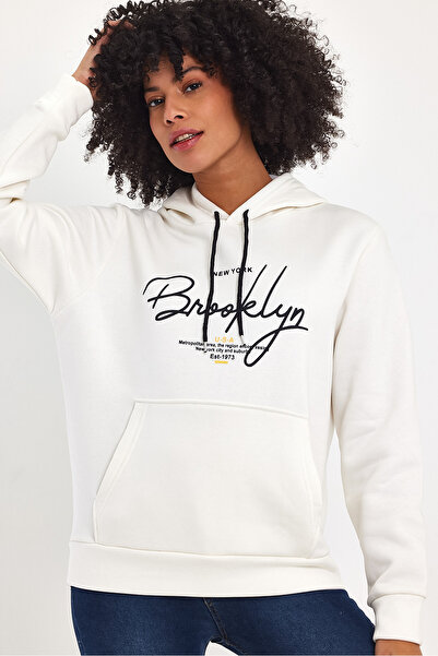 Superlife Women's Hooded Comfortable In-mold Fleece 3 thread Hand Written Brooklyn Printed SweatShirt spr24swk16