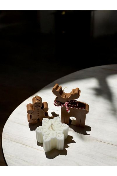 Home Gingerbread ve Geyik Şeklinde Yılbaşı Hediye Mum Seti