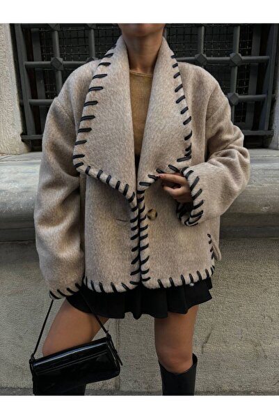 Çnru DÜĞME KAPAMA, ŞERİT DETAYLI YÜN KADIN KABAN