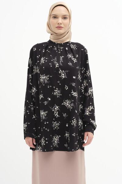 Tuğba Yakası Pile Detaylı Bluz - Siyah