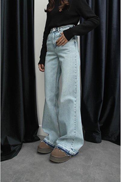 Havoş Világoskék széles lábú Jean lábrészlettel