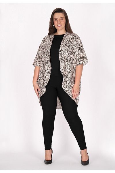 Joella Große Größen in Strickjacke
