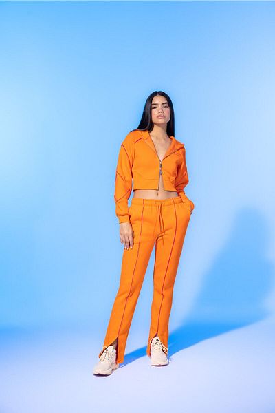 ŞEBNEM GÜNAY Vivid Flame Orange Zip-Up Cropped Hoodie