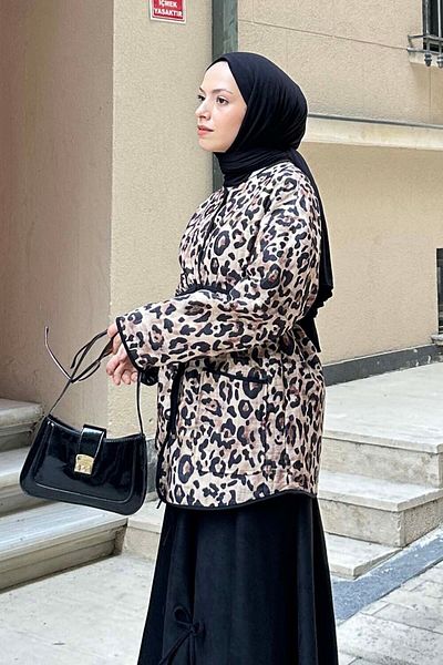 lamelif Palton matlasat cu model leopard - Detaliu buzunar frontal