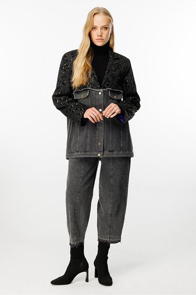 Ghisa Black Mono Collar Suit Set