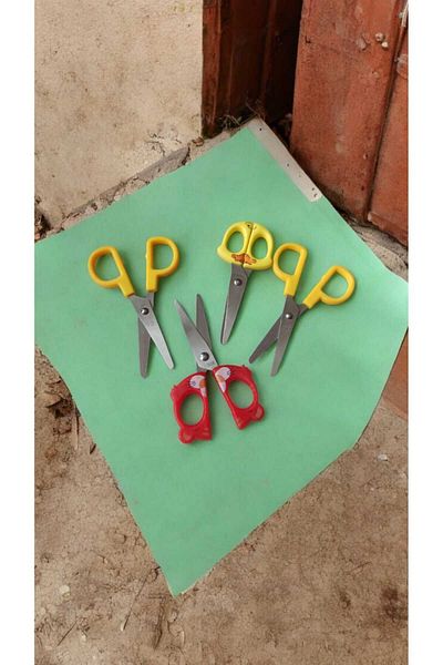 Hureggo Set of 4 Children's Scissors