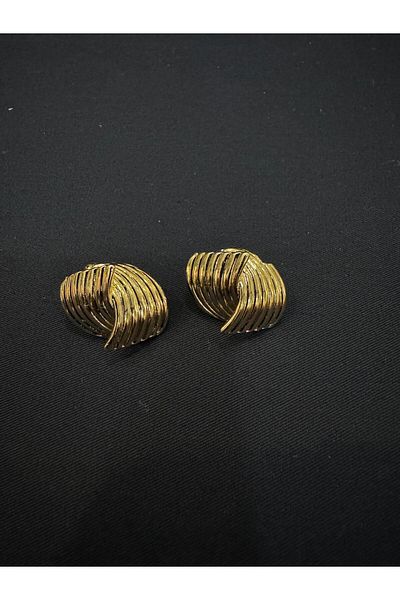HERA Asymmetrical Earrings