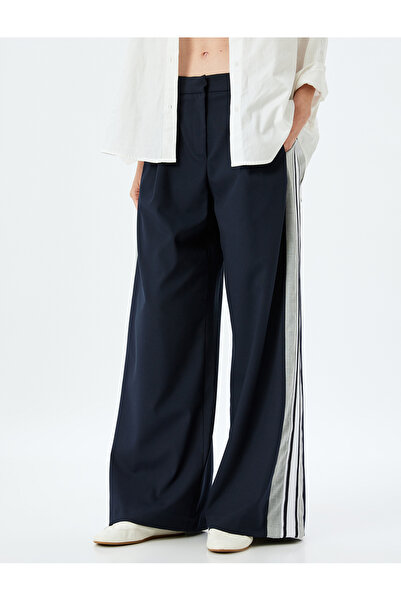 Koton Cepli Yanları Şerit Detaylı Çizgili Baggy Kumaş Pantolon
