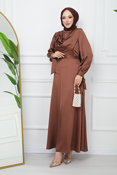 İmajButik Βραδινό φόρεμα σατέν με λεπτομέρεια με λαιμόκοψη