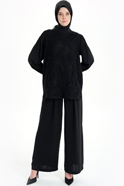 Tuğba Hakim Yaka Tül Garnili Bluz - Siyah