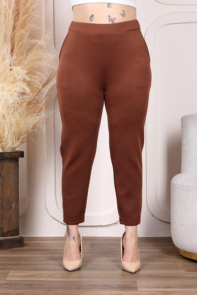 Esina Diver / Scuba Fabric Ankle Length Trousers