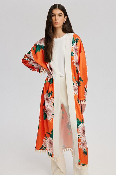 Touché Privé Tassel Detailed Floral Patterned Kimono