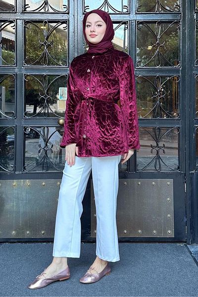 Oven Burgundy Velvet Thin Coat - Heart Patterned