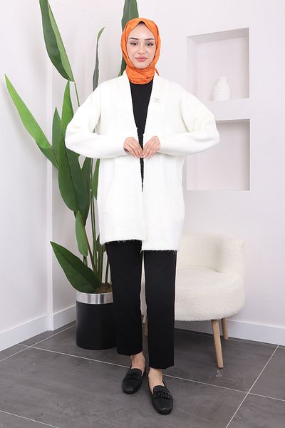 İmajButik Πλεκτή ζακέτα Şardon με εκρού καρφίτσα