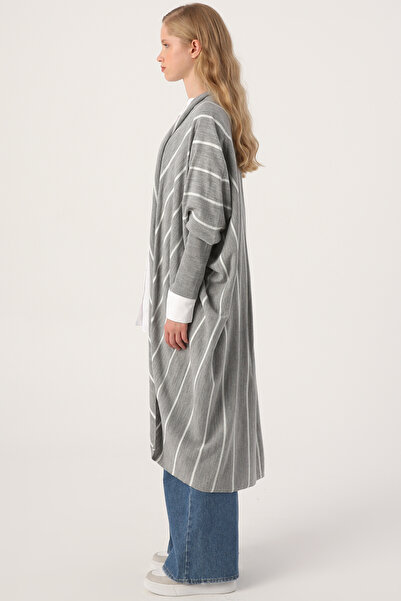 ALLDAY Gri Çizgili Yarasa Kol Triko Hırka