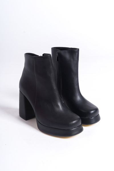 Moda Değirmeni Γυναικείες μπότες πλατφόρμας Black Skin BG1115-116-0001