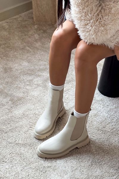 NİŞANTAŞI SHOES Lennon Ecru valódi bőr gumi részlet, vastag talpú női csizma