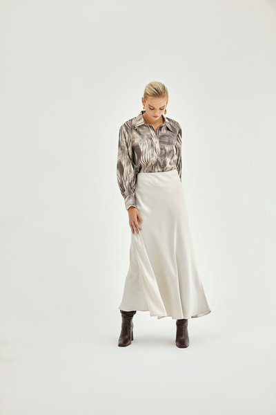 Pilea Gale Ecru Satin Skirt
