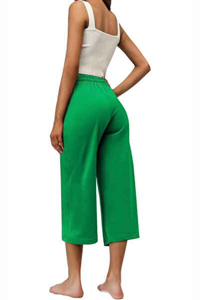 Superlife Women's Loose Capri Shorts Spr24Ks63