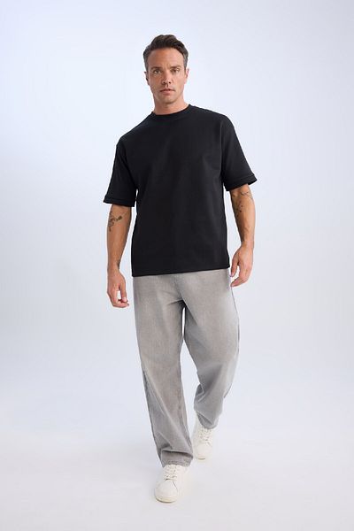 DeFacto Oversize Wide Fit Crew Neck Heavy Fabric Basic Solid Short Sleeve T-Shirt 3140918
