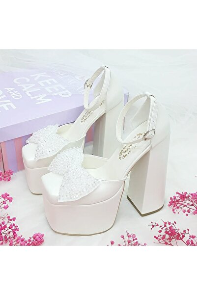 ASLIACAR حذاء زفاف بكعب عالٍ ومطرز بالأحجار - Aslı Acar