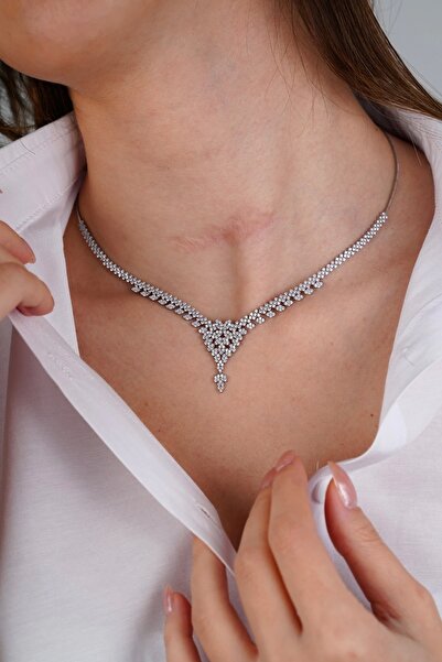 Arpaş Güzide 14 Ayar Beyaz Altın Taşlı Set