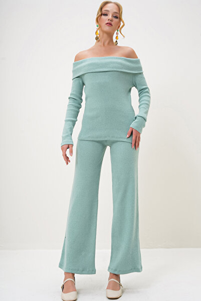 Trend Alaçatı Stili Çağla zöld női kamisole szett - Madonna galléros blúz és nadrág ALC-X13060