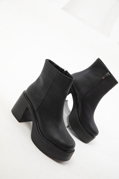 SOHO Schwarze Damenstiefel - Modell 19986 Bootie