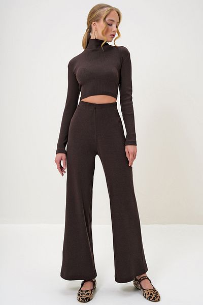 Trend Alaçatı Stili Braunes Camisole-Bluse- und Hosen-Set mit Stehkragen für Damen ALC-X13058