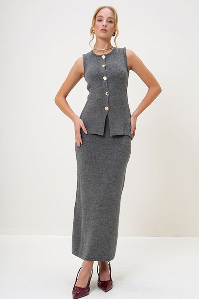 Trend Alaçatı Stili Women's Anthracite Gold Button Detailed Long Knitwear Vest and Skirt Set Alc-X13029