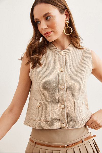 Olalook Women's Stone Pocket Buttoned Soft Textured Knitwear Sweater Svt- 00000041