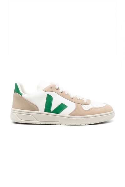 VEJA V-10 krómmentes bőr extra fehér Emeraude Sahara