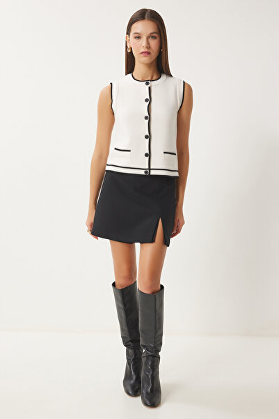 Happiness İstanbul Women's Ecru Contrast Stripe Detailed Knitwear Vest Fn03406