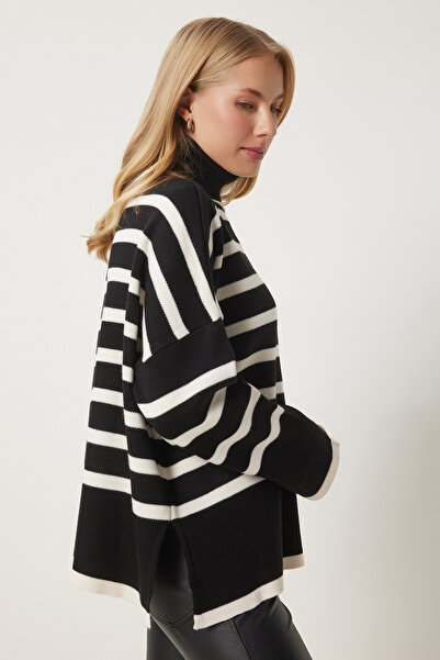 Happiness İstanbul Pulover de damă negru cu dungi ecru supradimensionat BV00122